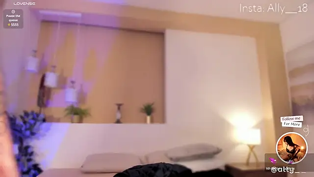 Snapshot of Ally_addams chatting on February 6, 2025, 4:53 am Ally addams online show from February 6, 2025, 4:53 am