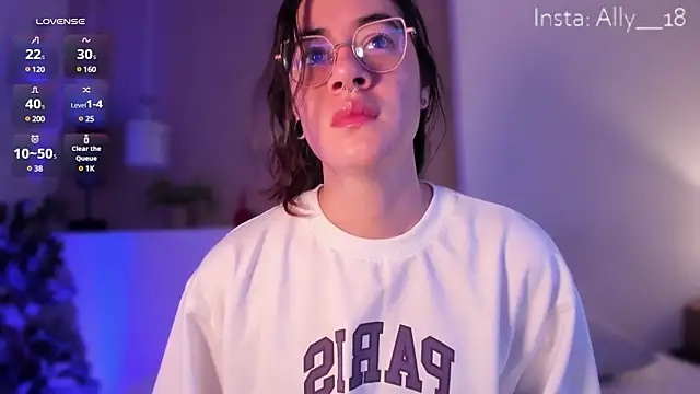 Snapshot of Ally_addams chatting on February 19, 2025, 3:50 am Ally addams online show from February 19, 2025, 3:50 am