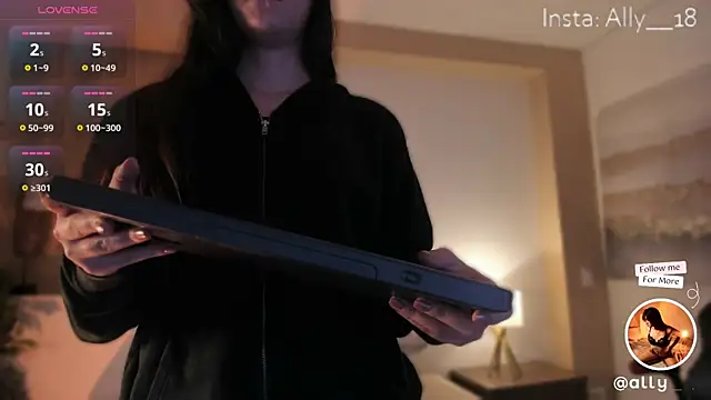 Snapshot of Ally_addams chatting on February 24, 2025, 3:44 am Ally addams online show from February 24, 2025, 3:44 am