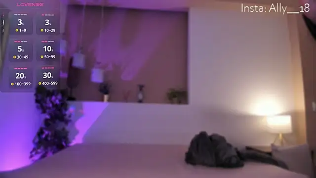 Snapshot of Ally_addams chatting on March 8, 2025, 3:39 am Ally addams online show from March 8, 2025, 3:39 am