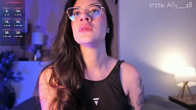 Snapshot of Ally_addams chatting on March 10, 2025, 3:56 am Ally addams online show from March 10, 2025, 3:56 am