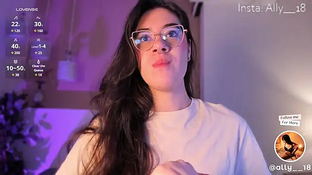 Snapshot of Ally_addams chatting on March 12, 2025, 3:46 am Ally addams online show from March 12, 2025, 3:46 am