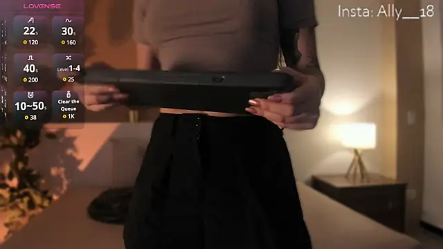 Snapshot of Ally_addams chatting on March 22, 2025, 3:41 am Ally addams online show from March 22, 2025, 3:41 am