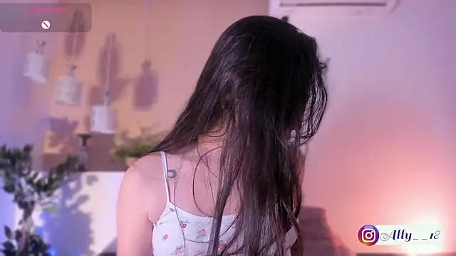 Snapshot of Ally_addams chatting on November 11, 2025, 3:50 am Ally addams online show from November 11, 2025, 3:50 am