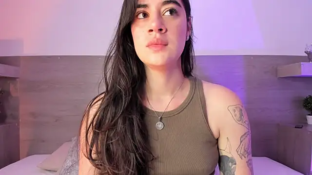 Snapshot of Ally_addams chatting on November 30, 2025, 1:04 pm Ally addams online show from November 30, 2025, 1:04 pm