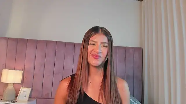 Elise Diamond online show from April 1, 2026, 5:08 am