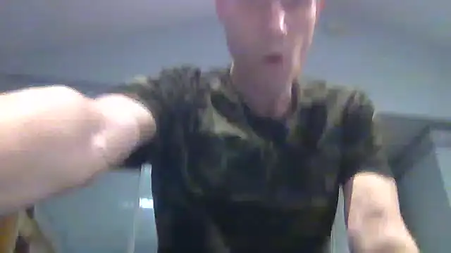 Snapshot of kollzCloudzz chatting on May 25, 2026, 2:50 am kollzCloudzz online show from May 25, 2026, 2:50 am