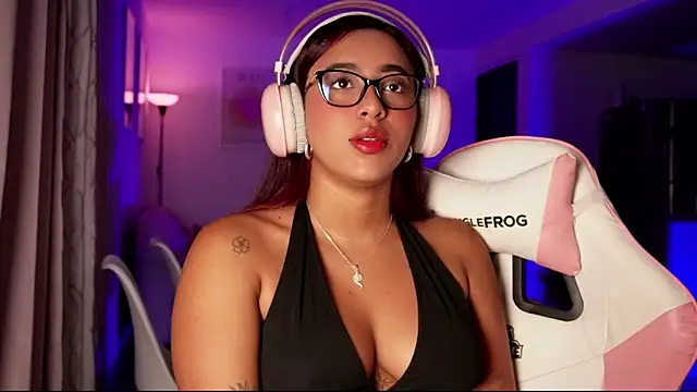 MavyStar online show from February 22, 2026, 12:12 am