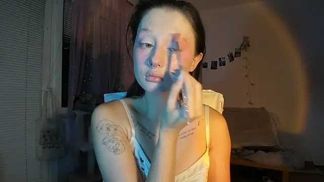 Jenny darling love online show from November 30, 2025, 7:07 pm