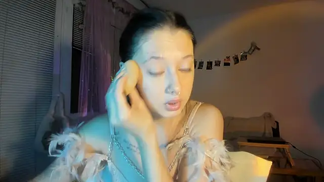 Jenny darling love online show from February 3, 2026, 7:08 pm