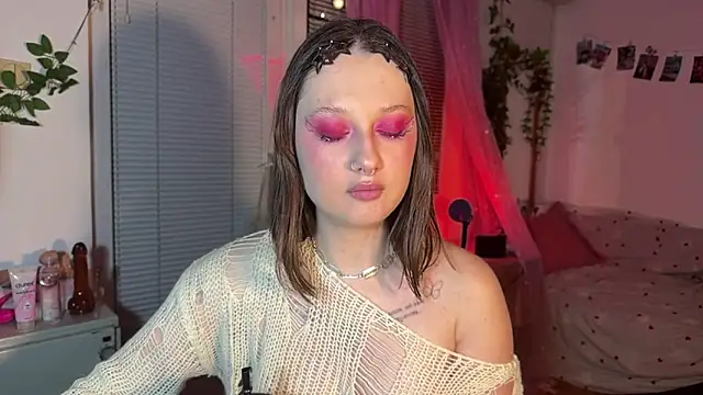 Snapshot of Jenny_darling_love chatting on April 25, 2026, 8:28 pm Jenny darling love online show from April 25, 2026, 8:28 pm
