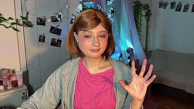 Snapshot of Jenny_darling_love chatting on May 3, 2026, 6:14 pm Jenny darling love online show from May 3, 2026, 6:14 pm
