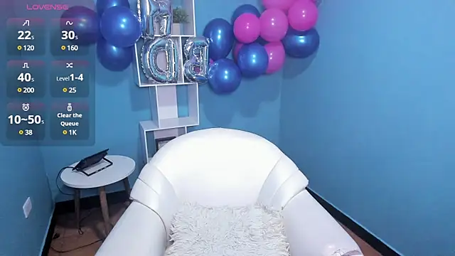 Snapshot of emilybaboo chatting on February 24, 2025, 4:26 pm emilybaboo online show from February 24, 2025, 4:26 pm