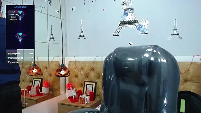 SkinnyBoy  online show from February 7, 2025, 6:34 pm