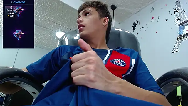 SkinnyBoy  online show from February 8, 2025, 3:10 pm