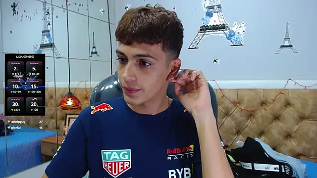 SkinnyBoy  online show from March 7, 2025, 6:43 pm