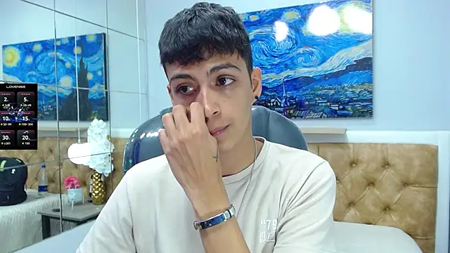 SkinnyBoy  online show from September 12, 2025, 3:34 pm