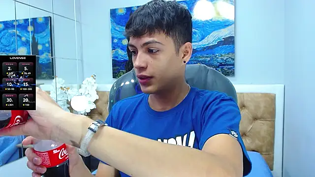 SkinnyBoy  online show from September 15, 2025, 12:38 pm