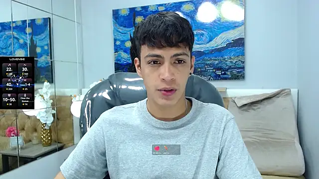 SkinnyBoy  online show from September 24, 2025, 12:30 pm