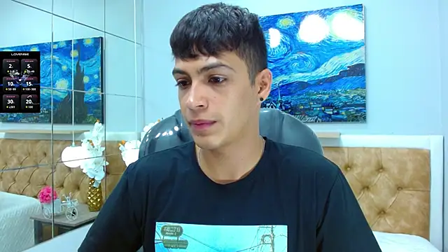 SkinnyBoy  online show from October 18, 2025, 12:17 pm