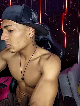 Jhonyblack 1 online show from October 20, 2025, 8:53 pm