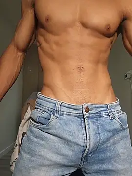 Snapshot of Jhonyblack_1 chatting on June 19, 2026, 5:06 pm Jhonyblack 1 online show from June 19, 2026, 5:06 pm