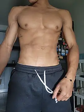 Snapshot of Jhonyblack_1 chatting on June 23, 2026, 11:36 pm Jhonyblack 1 online show from June 23, 2026, 11:36 pm