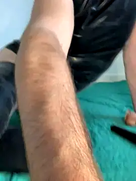 Snapshot of Sexmastre12 chatting on December 20, 2025, 11:06 am Sexmastre12 online show from December 20, 2025, 11:06 am