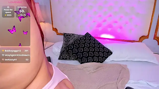 Paiige peach online show from February 28, 2025, 2:20 pm