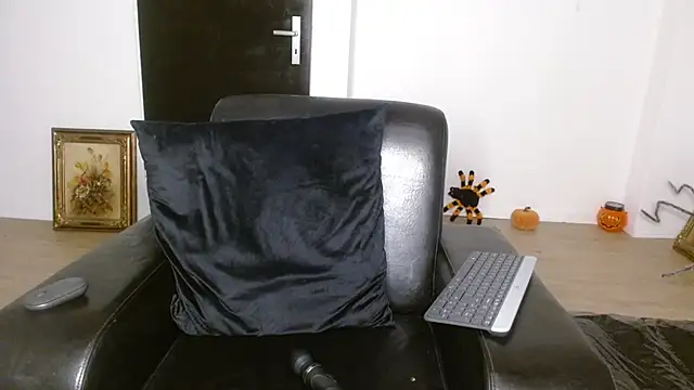 JuicyJanexo online show from October 11, 2025, 4:22 am