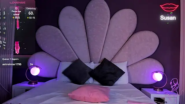 Susa1userma  online show from March 13, 2025, 1:43 am