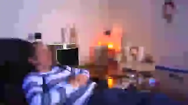 Snapshot of Minm666 chatting on February 26, 2025, 9:58 pm Minm666 online show from February 26, 2025, 9:58 pm