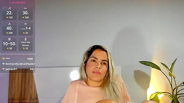 ClaraMariaMon online show from December 26, 2024, 10:09 pm