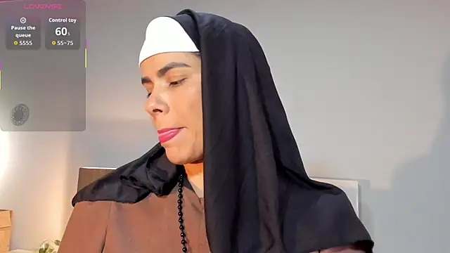 ClaraMariaMon online show from February 27, 2026, 4:18 pm