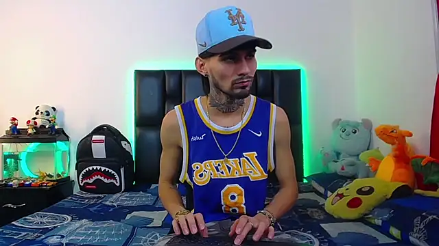 Brutal Sex Fucking online show from July 1, 2026, 1:18 am