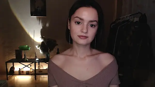 Snapshot of CuteRuby99 chatting on September 30, 2025, 12:43 pm CuteRuby99 online show from September 30, 2025, 12:43 pm