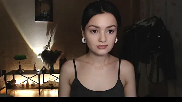 Snapshot of CuteRuby99 chatting on December 4, 2025, 11:30 am CuteRuby99 online show from December 4, 2025, 11:30 am