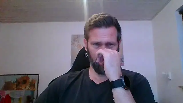 Gotta1 online show from November 4, 2025, 4:17 pm