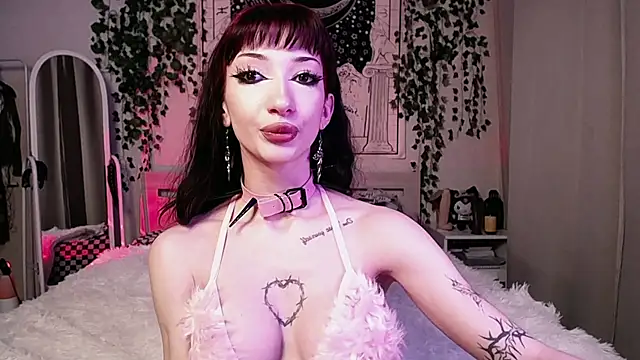 Snapshot of Marcellean chatting on January 4, 2025, 3:29 am Marcellean online show from January 4, 2025, 3:29 am