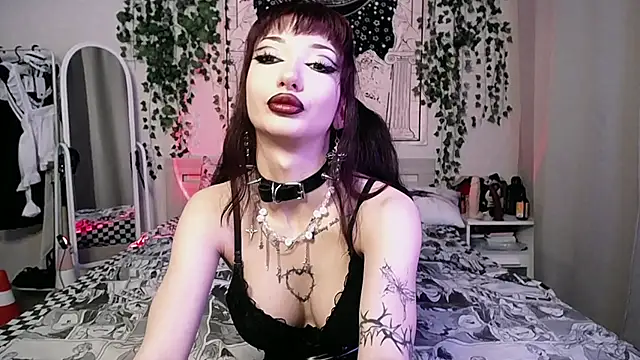 Snapshot of Marcellean chatting on January 10, 2025, 12:17 am Marcellean online show from January 10, 2025, 12:17 am