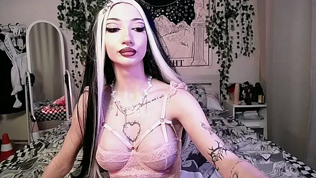 Snapshot of Marcellean chatting on January 11, 2025, 4:38 am Marcellean online show from January 11, 2025, 4:38 am