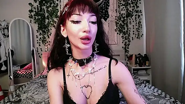 Snapshot of Marcellean chatting on January 12, 2025, 10:45 am Marcellean online show from January 12, 2025, 10:45 am