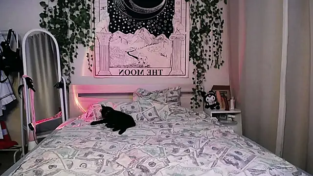 Snapshot of Marcellean chatting on February 26, 2025, 2:15 am Marcellean online show from February 26, 2025, 2:15 am