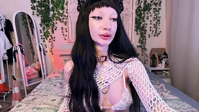 Snapshot of Marcellean chatting on March 21, 2025, 5:21 am Marcellean online show from March 21, 2025, 5:21 am