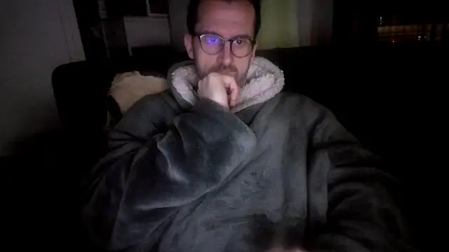 Snapshot of byakkotorra chatting on March 4, 2025, 8:38 pm byakkotorra online show from March 4, 2025, 8:38 pm