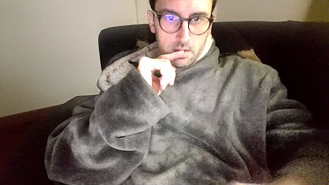 Snapshot of byakkotorra chatting on March 9, 2025, 10:19 am byakkotorra online show from March 9, 2025, 10:19 am