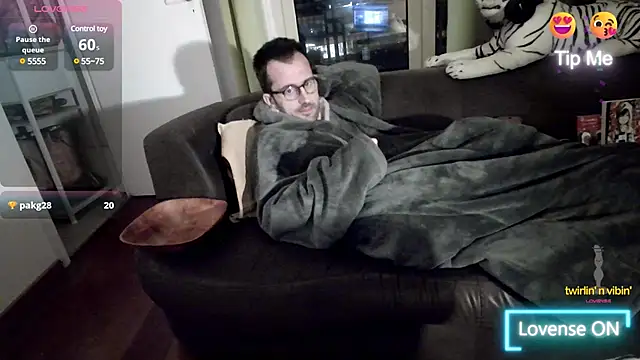 Snapshot of byakkotorra chatting on March 13, 2025, 12:27 am byakkotorra online show from March 13, 2025, 12:27 am