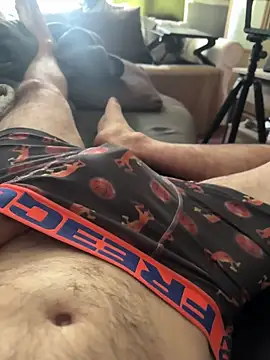 Snapshot of byakkotorra chatting on October 25, 2025, 2:35 pm byakkotorra online show from October 25, 2025, 2:35 pm