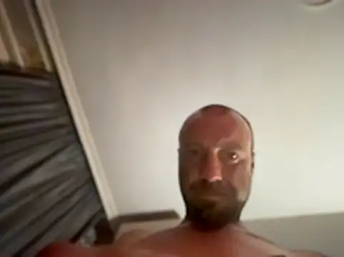 Nikolaiyy online show from July 6, 2026, 12:18 am