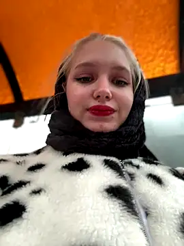 Milkyy wway online show from December 6, 2024, 7:43 am